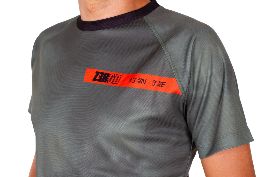 RUNNING T-SHIRT MAN ORANGE TREKKING GREEN